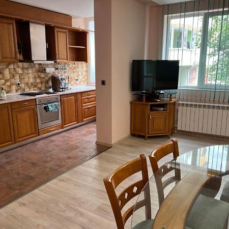 Апартамент За Гости Трапезица Мак Veliko Tarnovo Extérieur photo